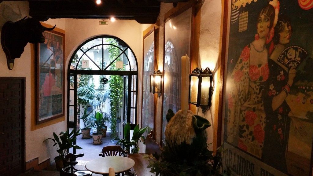 Bodega Bar el Pimpi