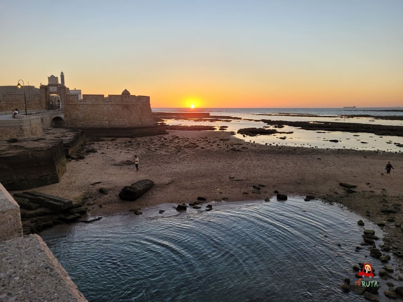 Lugares imprescindibles que visitar en Cádiz (15)