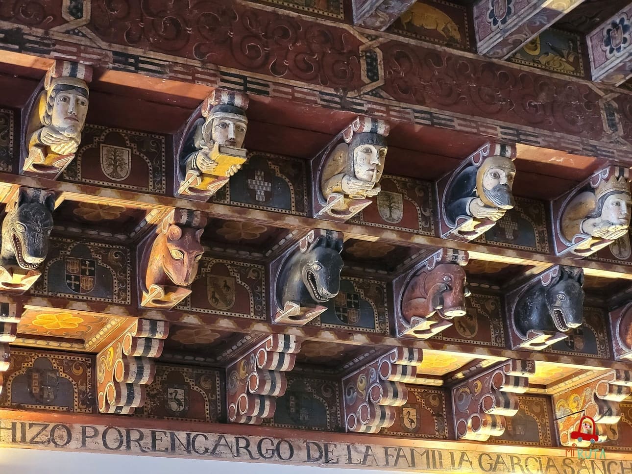 Artesonado del Palacio de los Salcedo Artesonado del Palacio de los Salcedo