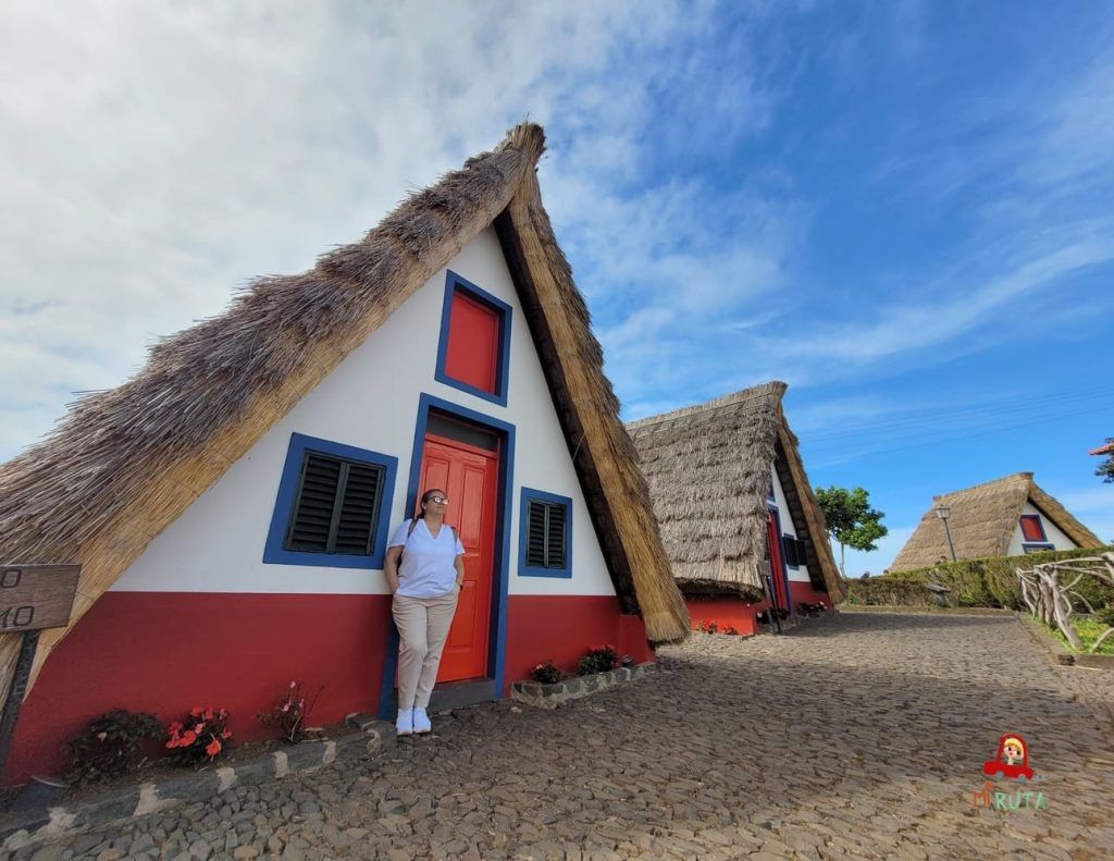 Casas tradicionales de Santana_Madeira_miruta