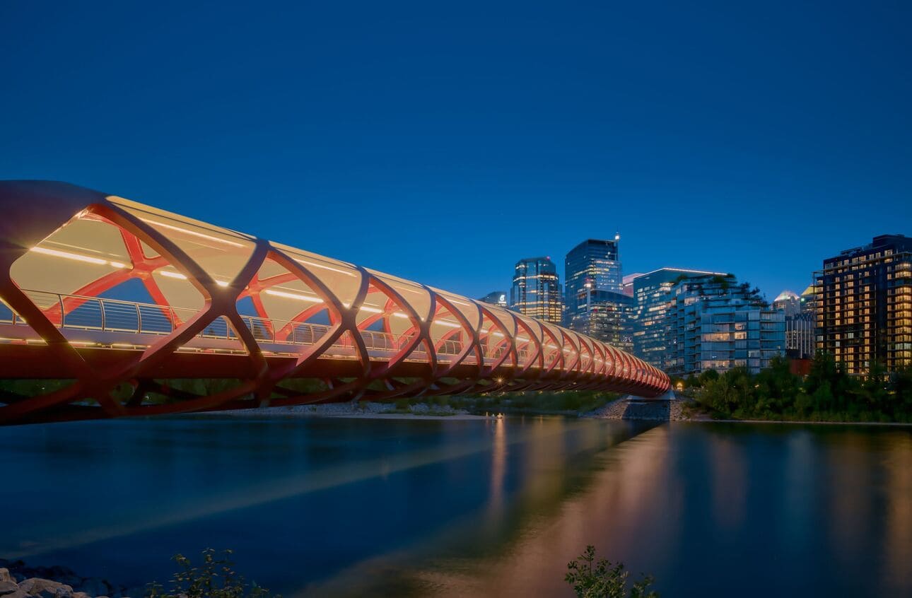 Puente Peace Bridge en Calgary Puente Peace Bridge en Calgary
