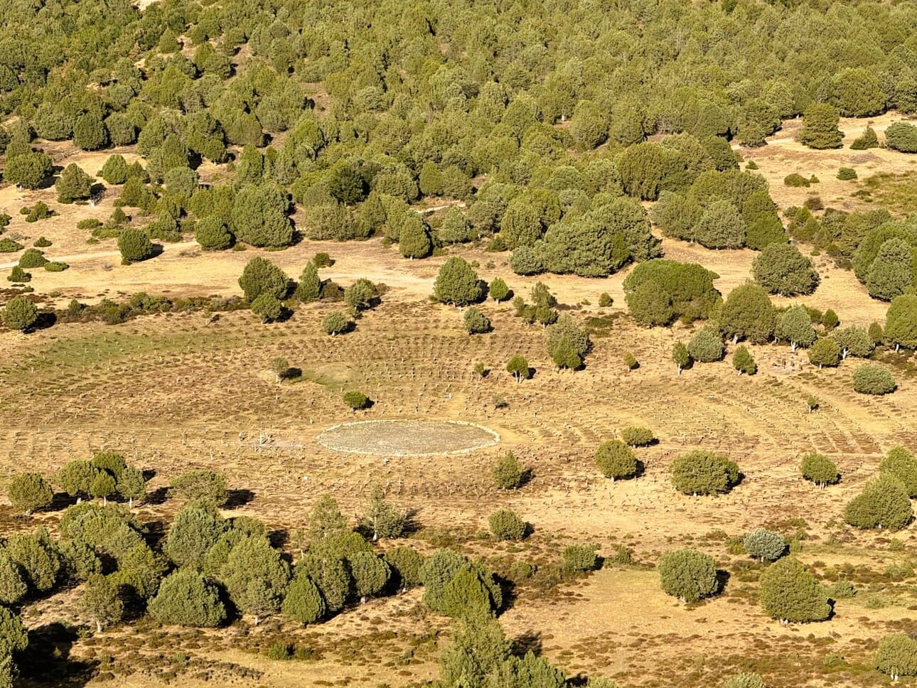 Cementerio de Sad Hill_Ruta de cine en coche eléctrico entre Madrid y San Sebastián